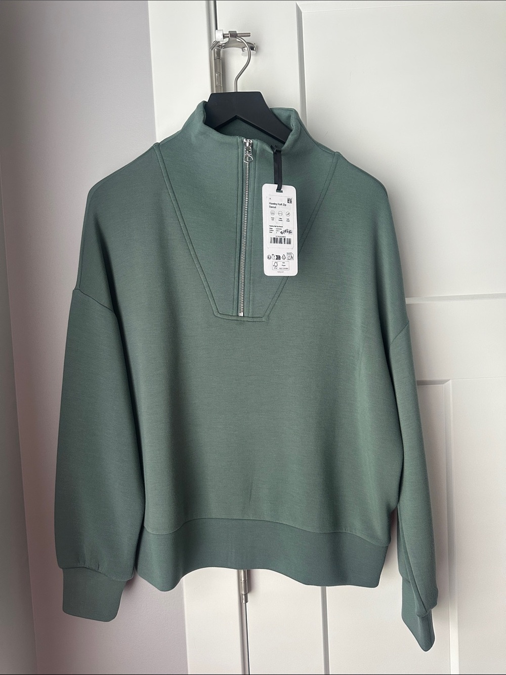NWT VARLEY HAWLEY DOUBLE SOFT Half-Zip Funnel Neck Women’s Sweatshirt Sage Green